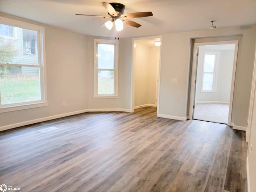 328 E Maple Avenue, Ottumwa, Iowa