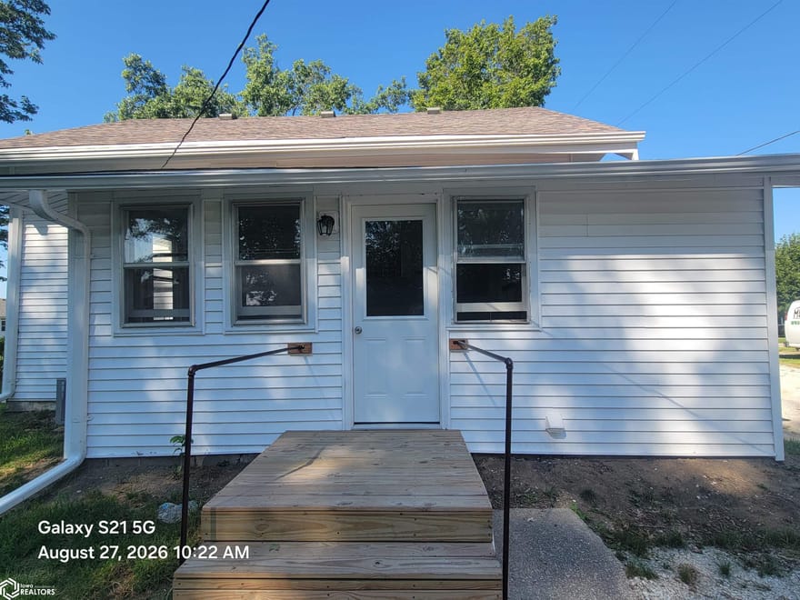 304 S Lincoln Street, Mount Ayr, Iowa