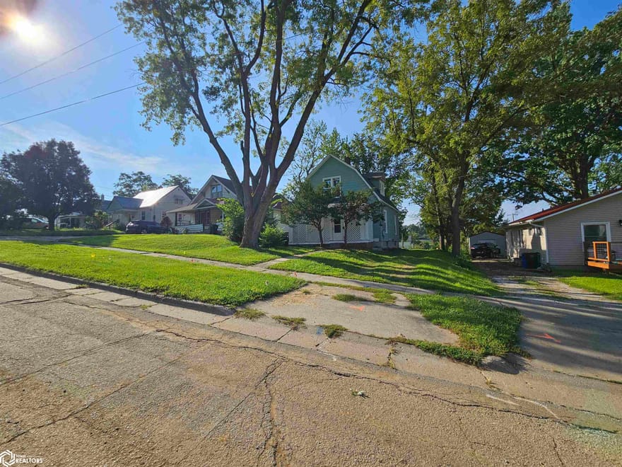 1006 Grant Street, Ottumwa, Iowa