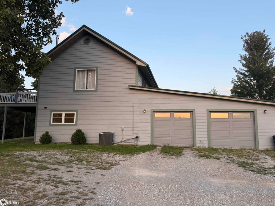 1901 Woodland Drive, Fairfield, Iowa