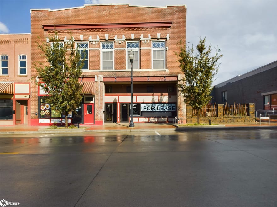 325 E Main Street, Ottumwa, Iowa