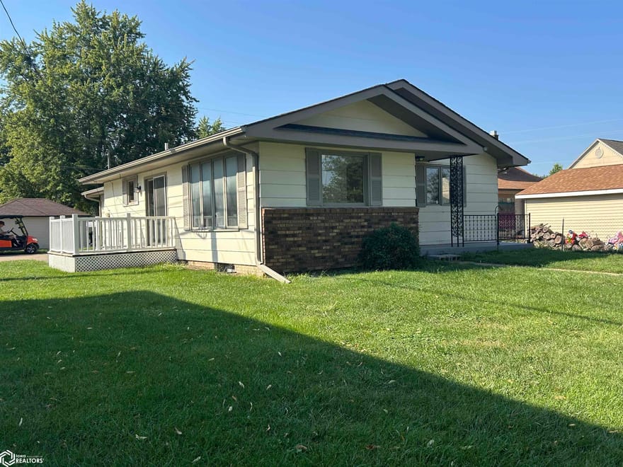 410 3rd Avenue, Oskaloosa, Iowa