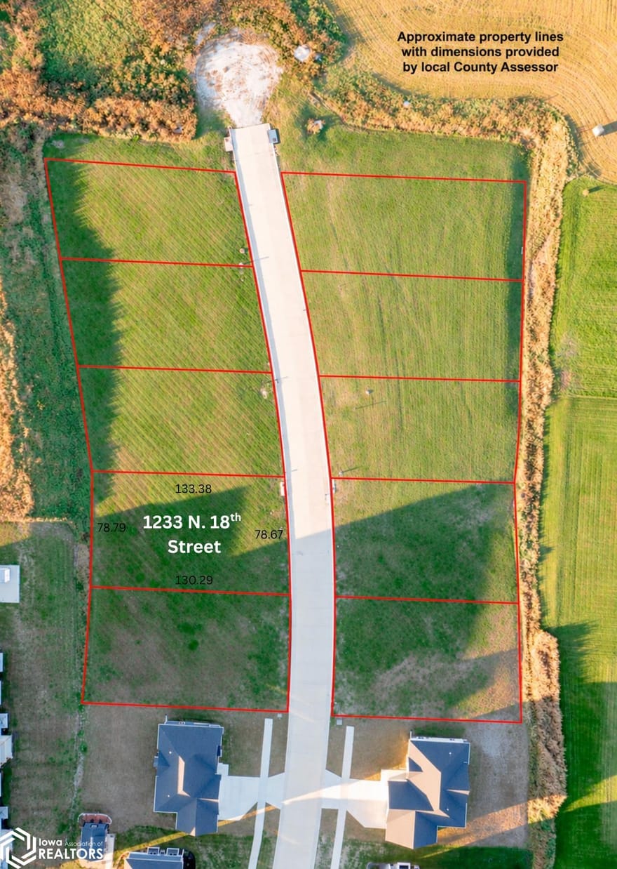 1233 N 18th Street, Chariton, Iowa