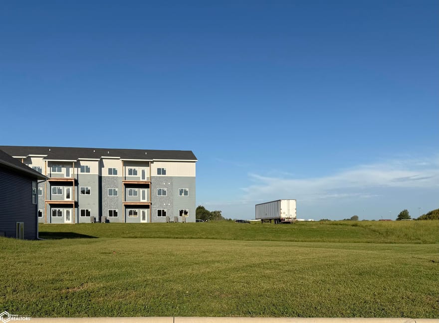 1225 N 18th Street, Chariton, Iowa