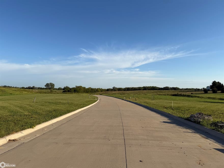1234 N 18th Street, Chariton, Iowa