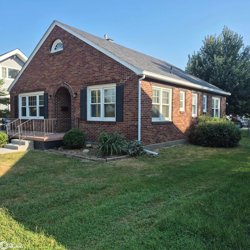 130 E Alta Vista, Ottumwa, Iowa