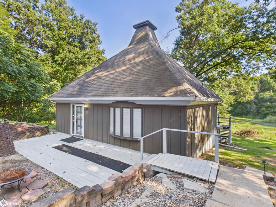 4 Birchwood Lake Drive, Ottumwa, Iowa