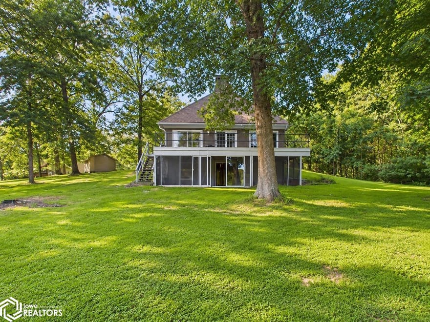 4 Birchwood Lake Drive, Ottumwa, Iowa