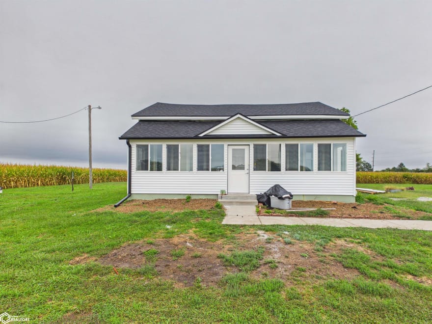 12189 Sycamore Road, Ottumwa, Iowa