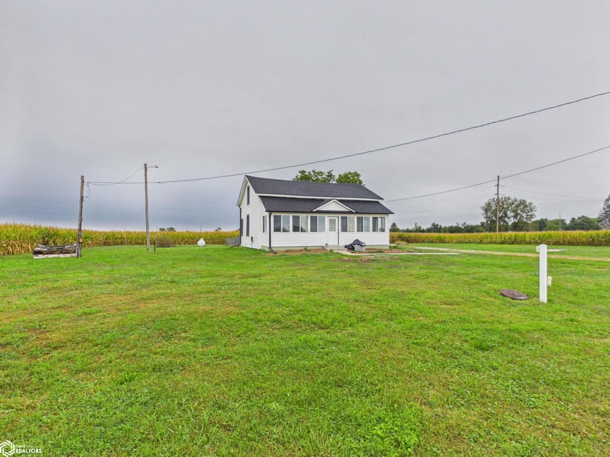 12189 Sycamore Road, Ottumwa, Iowa