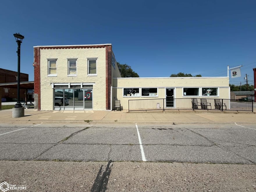 119 & 121 Walnut Street, Eddyville, Iowa