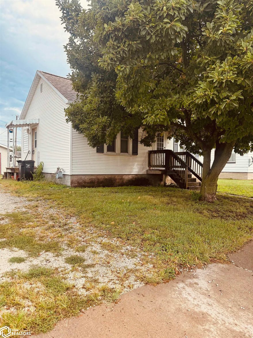 911 Lee Avenue, Ottumwa, Iowa
