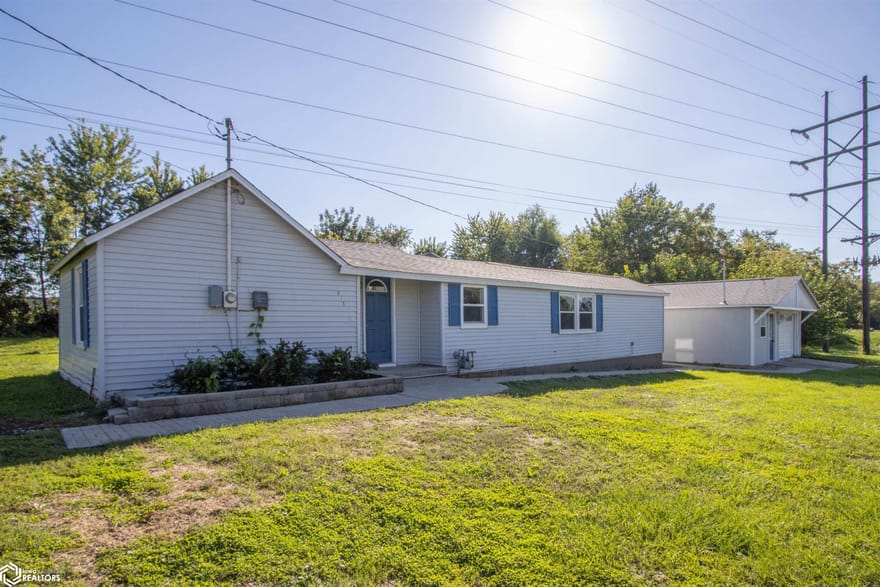 515 W 5th Street, Washington, Iowa