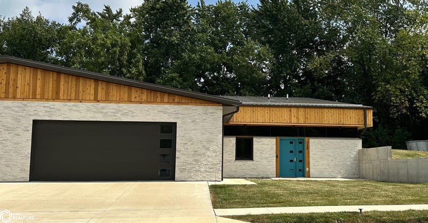 328 N 6th Street, Oskaloosa, Iowa