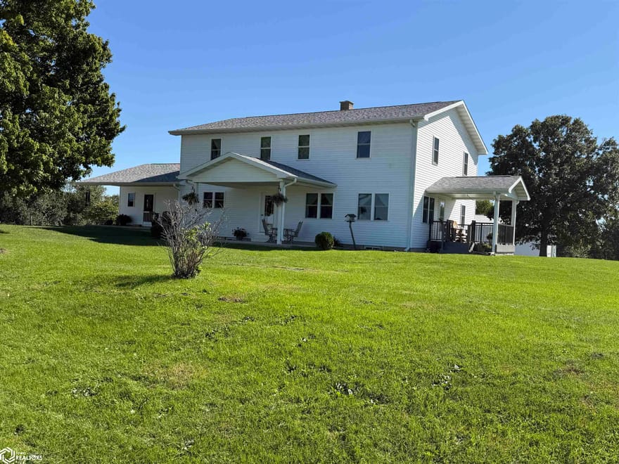 21190 Ridge Road, Keosauqua, Iowa