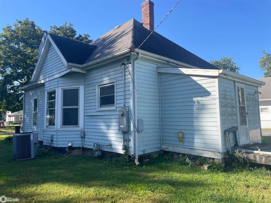 313 W Finley Avenue, Ottumwa, Iowa