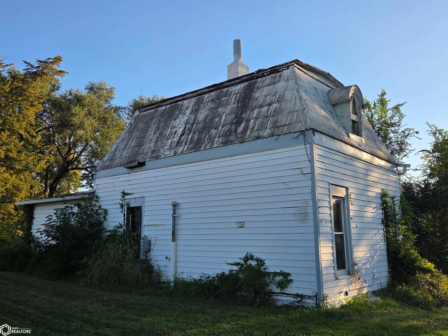 215 7th Street, Murray, Iowa