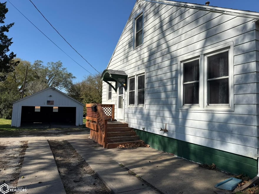 226 N Main Street, Osceola, Iowa