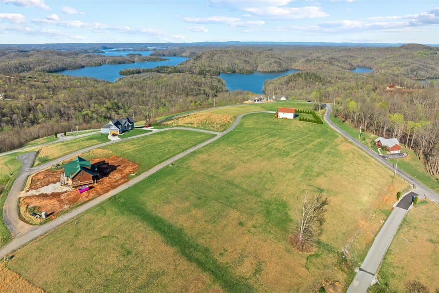 Walleye Road, Hilham, Tennessee