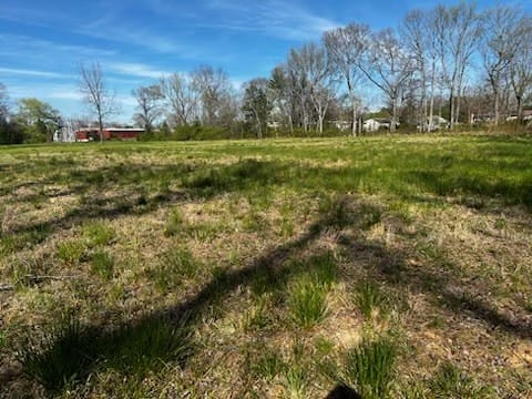 109 Neal St, Huntland, Tennessee