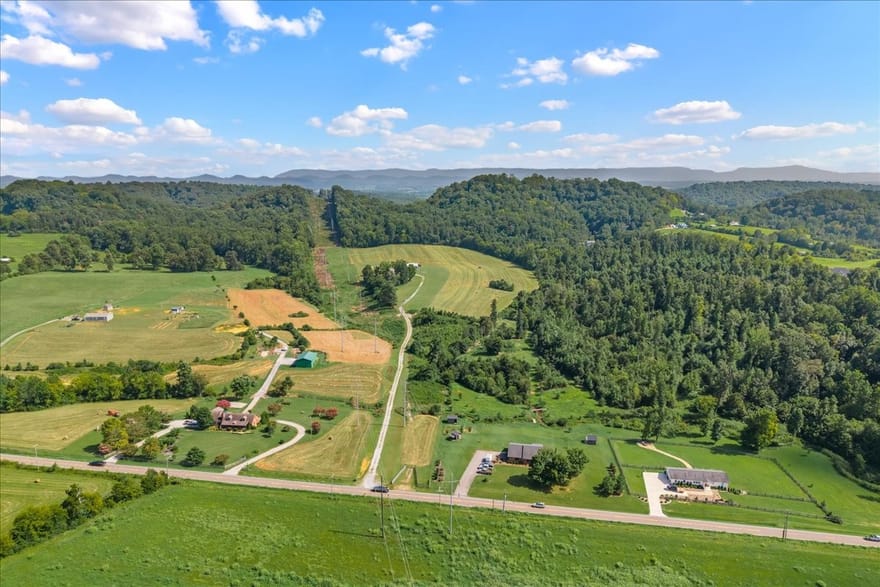 288 Highway 307, Athens, Tennessee