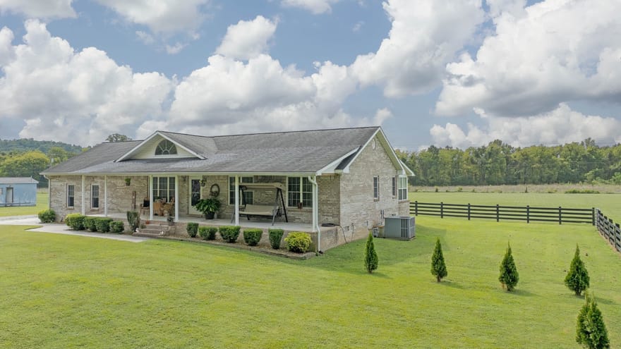 493 Sandtown Rd, Spring City, Tennessee