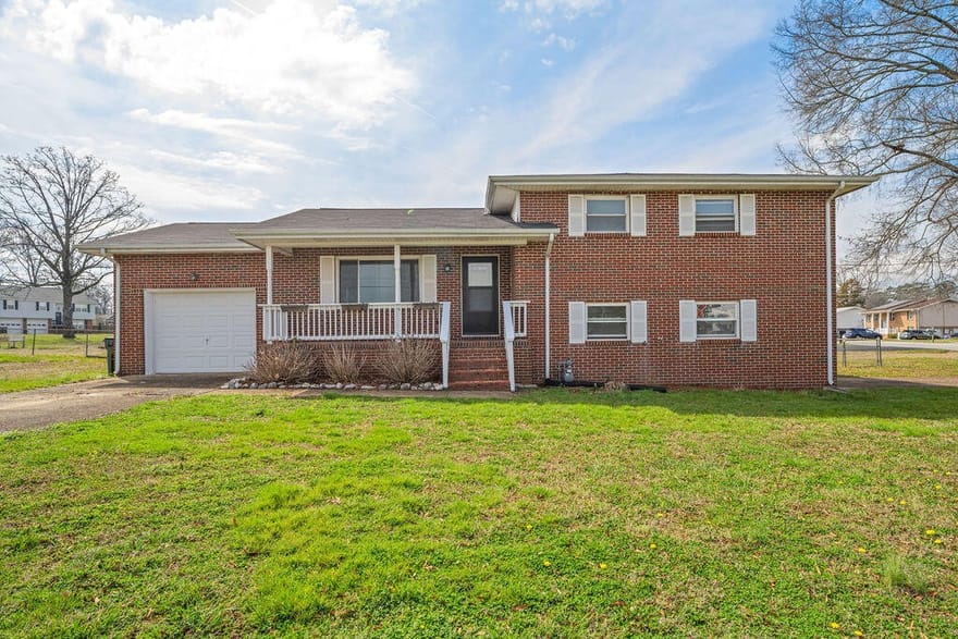 31 Jackson Way, Fort Oglethorpe, Georgia