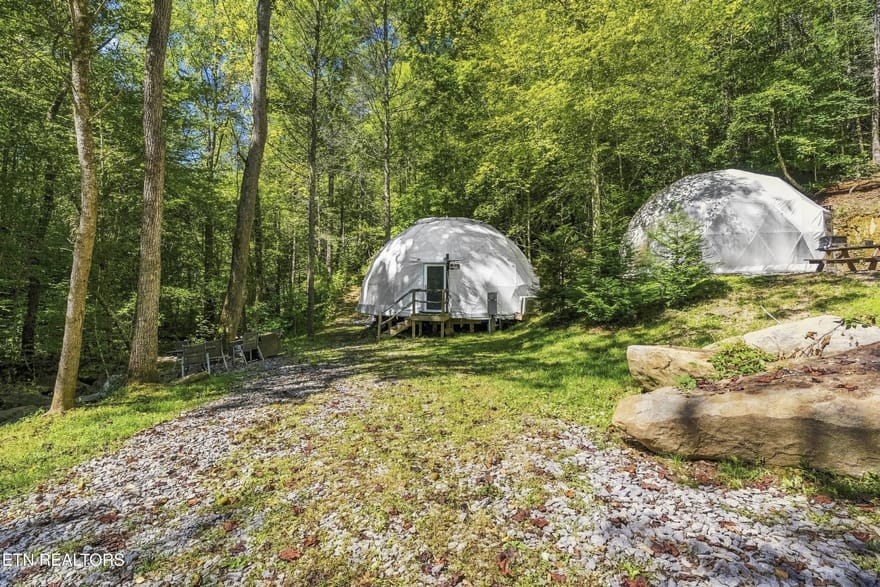 910 Windy Hill Way, Cosby, Tennessee