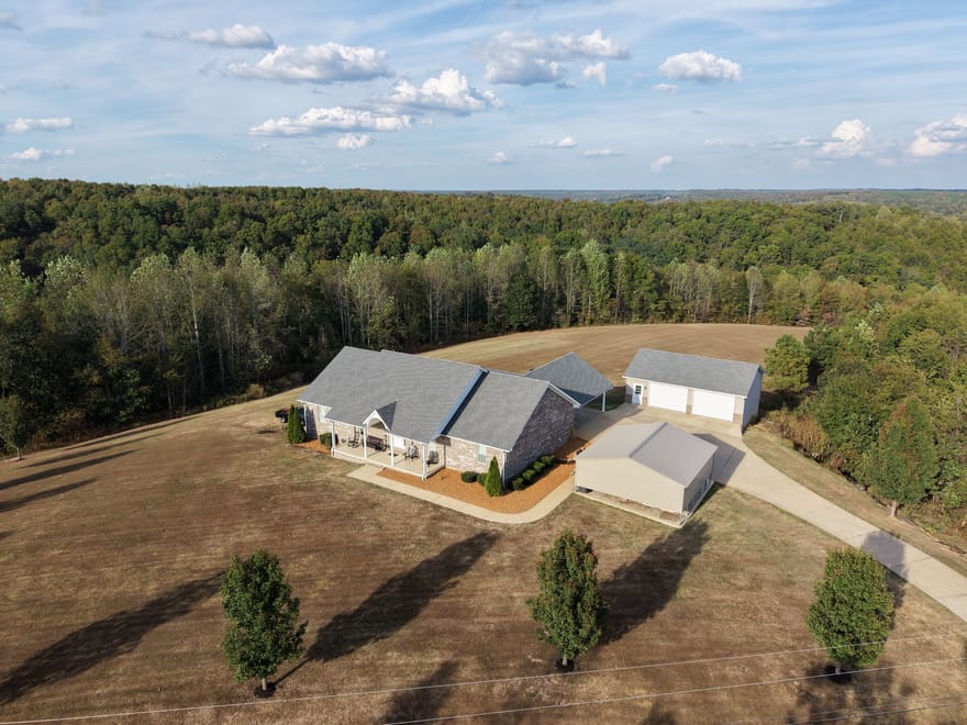 147 Edgehill Ln, Waynesboro, Tennessee