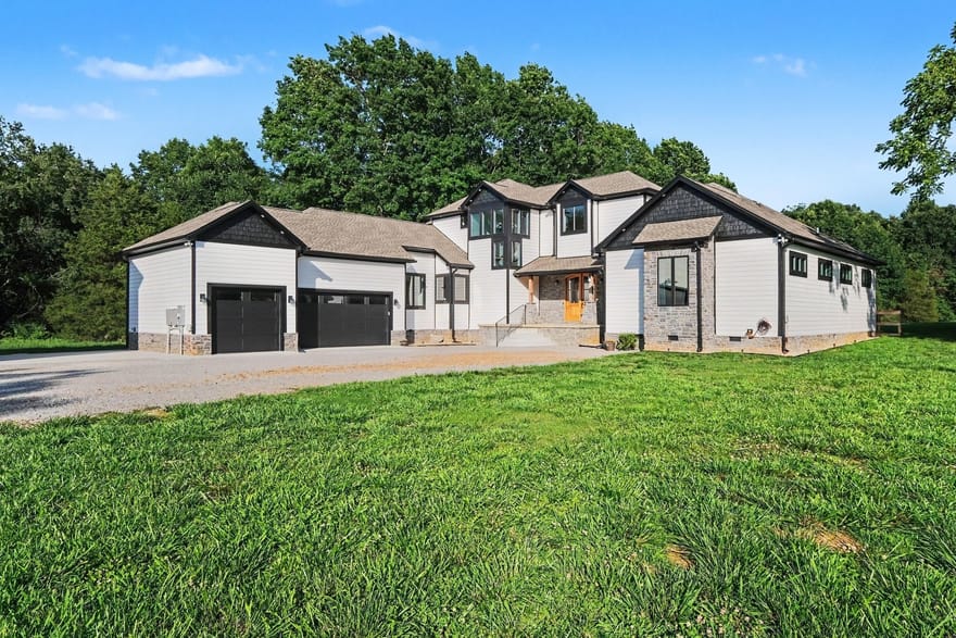 2267 Hunter Rd, Lewisburg, Tennessee