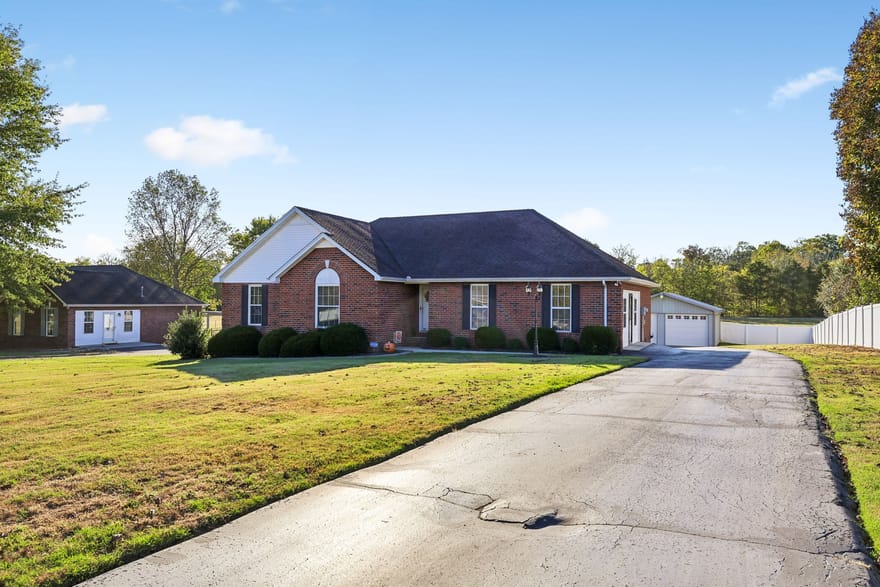 174 Brawley Cir, Readyville, Tennessee