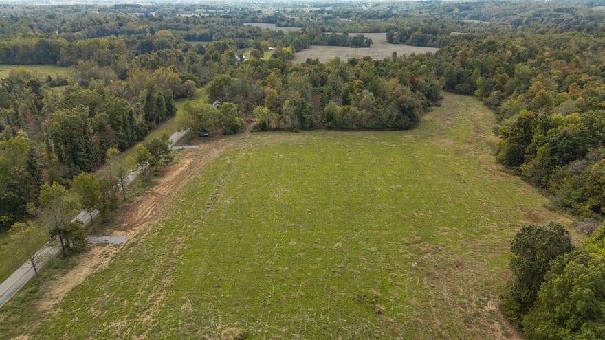 585 Highland Rd, Westmoreland, Tennessee