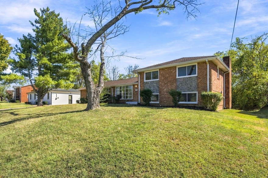 747 Rowan Dr, Nashville, Tennessee