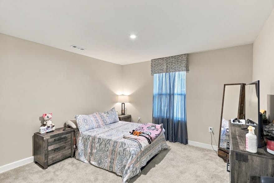 749 Wilkinson Ln, White House, Tennessee