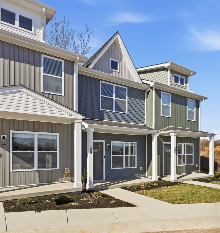 334 Front Ridge Circle, Clarksville, Tennessee