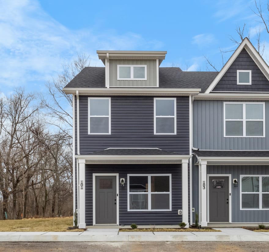 336 Front Ridge Circle, Clarksville, Tennessee