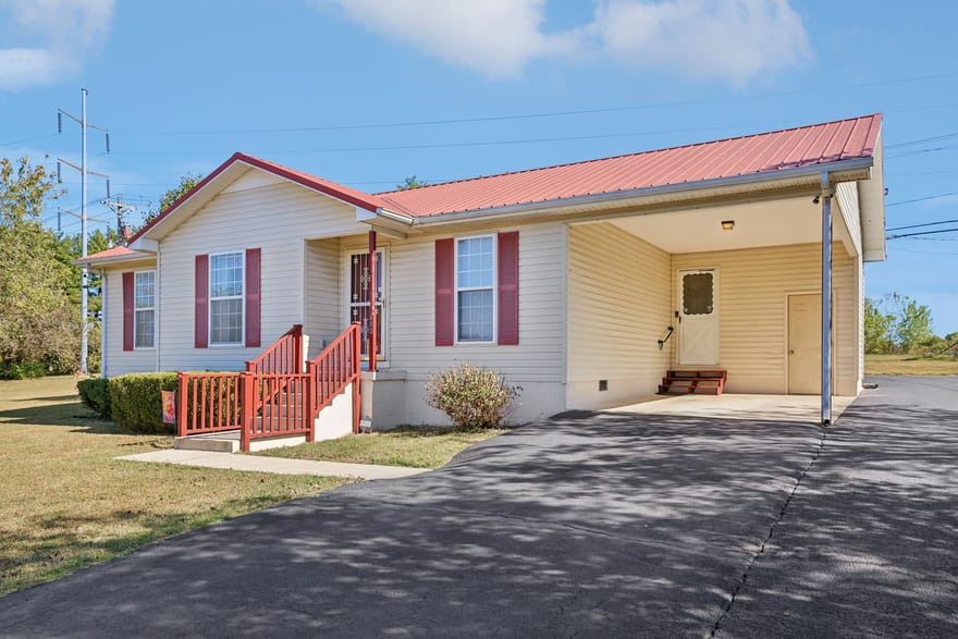 400 Cherokee Trl, Shelbyville, Tennessee