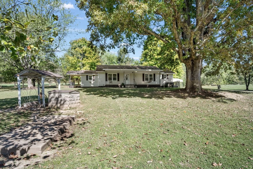 44 Crystal Springs Rd, Kelso, Tennessee