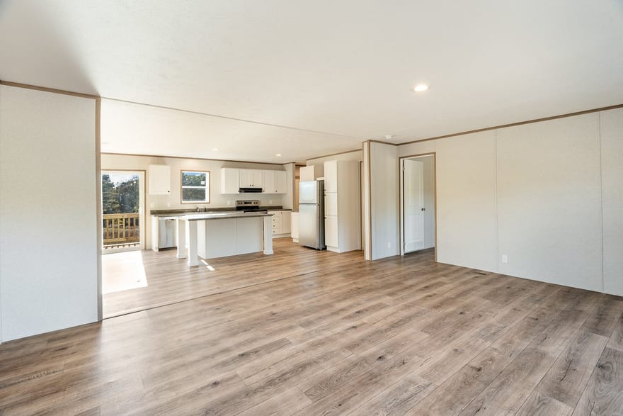 393 Busby Rd, Loretto, Tennessee
