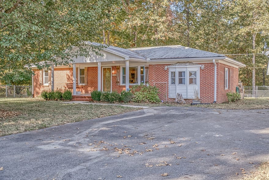 721 Step Rock Hill Rd, Cookeville, Tennessee