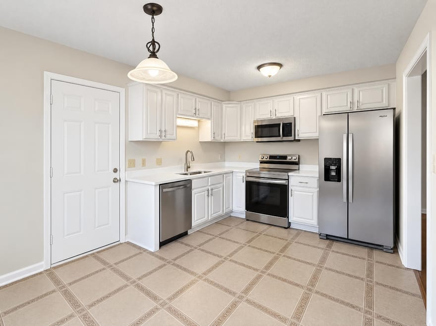 1102 Tobacco Rd, Clarksville, Tennessee