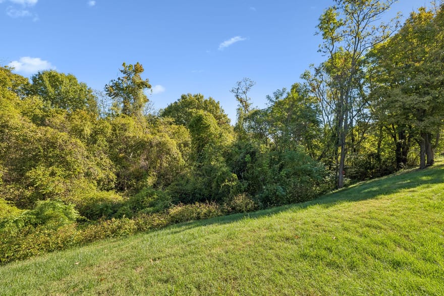 105 Cumberland Trce, Nashville, Tennessee