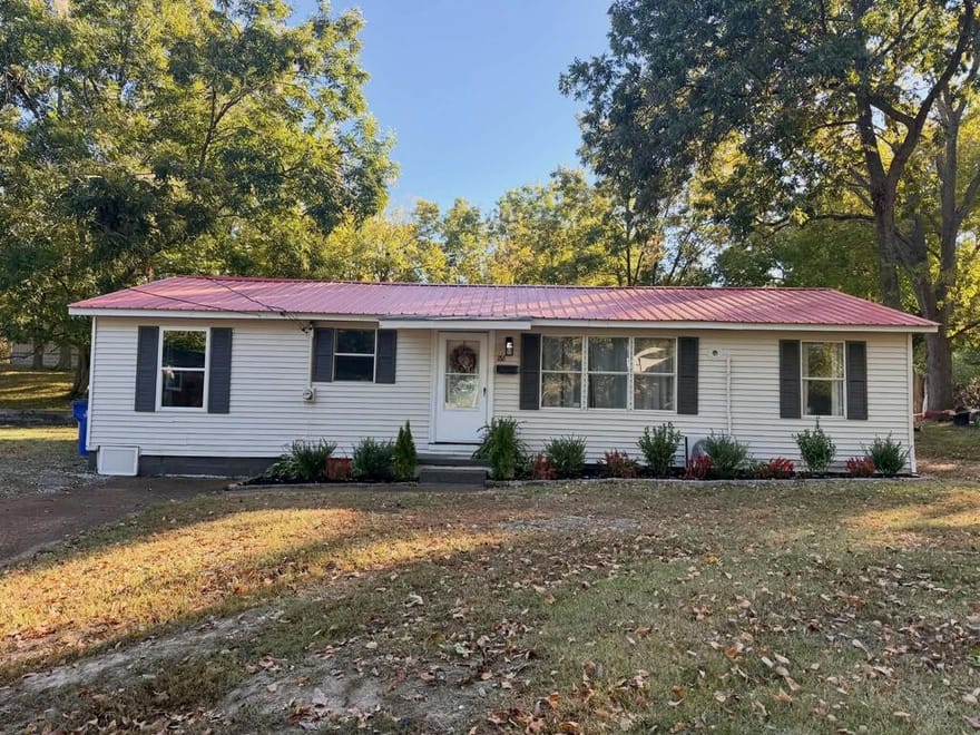 186 Maple Ave, Mc Kenzie, Tennessee