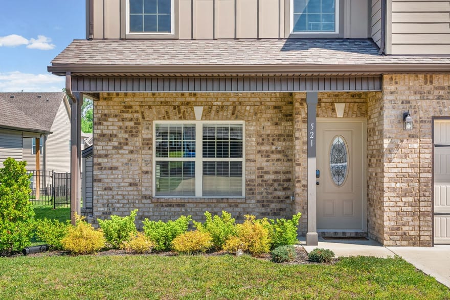 521 Castle Pinckney Ln, Clarksville, Tennessee