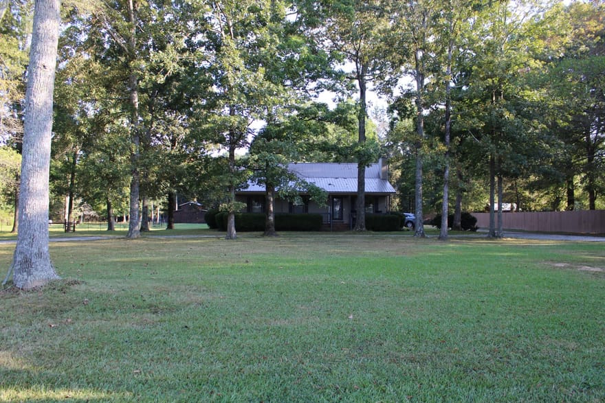 22201 New Garden Rd, Elkmont, Alabama
