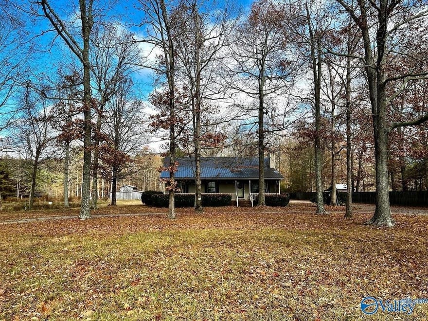 22201 New Garden Rd, Elkmont, Alabama