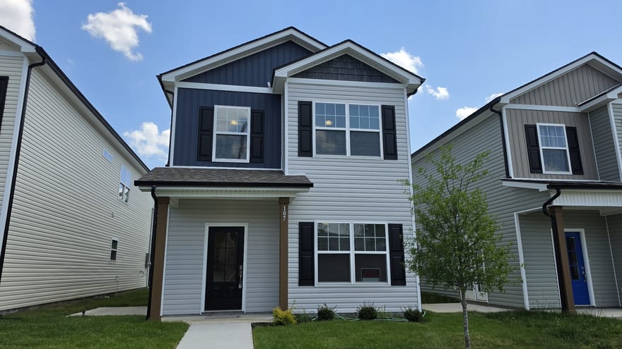 107 Hook And Ladder Ln, La Vergne, Tennessee