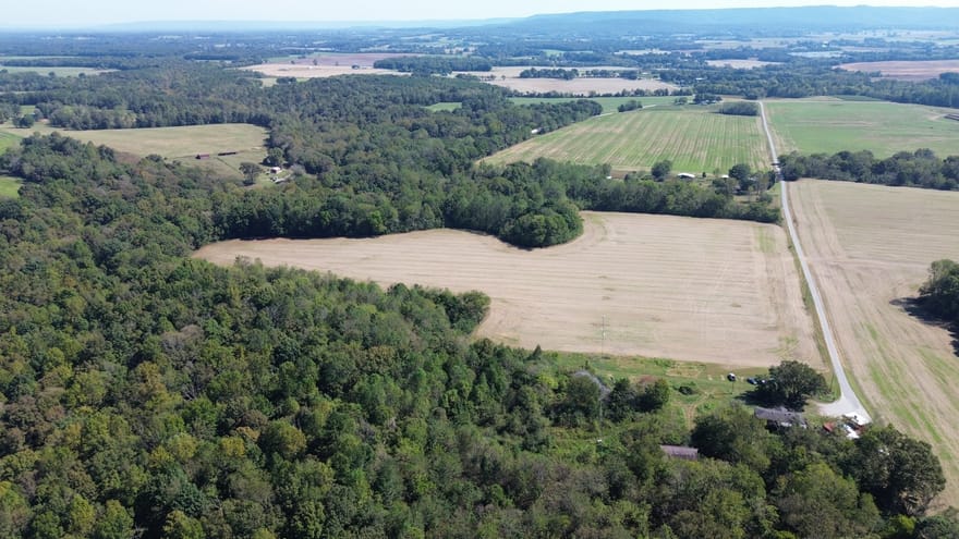 760 Coles Rd, Belvidere, Tennessee