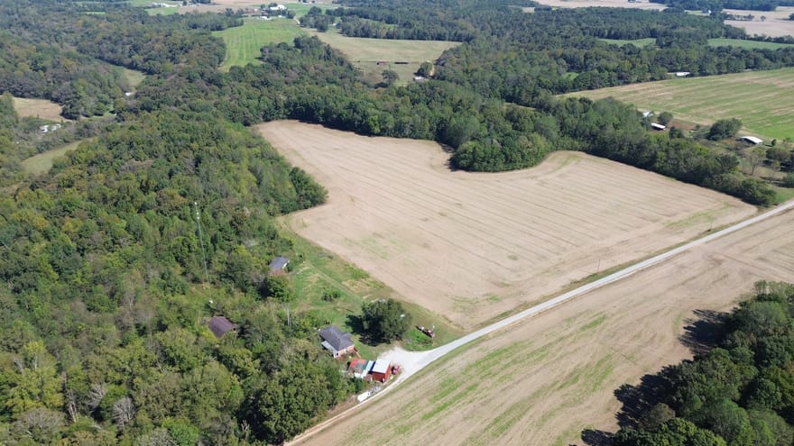 760 Coles Rd, Belvidere, Tennessee