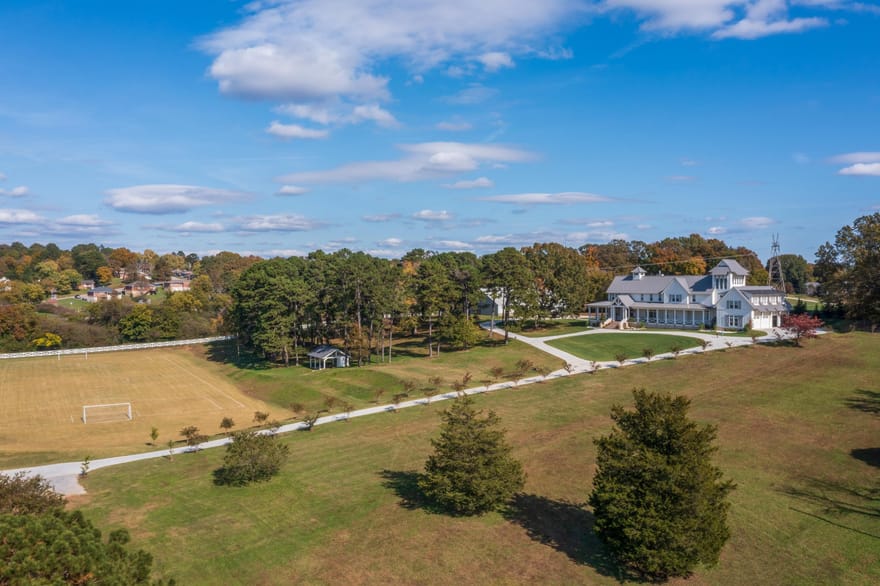7468 Noah Reid Road, Chattanooga, Tennessee